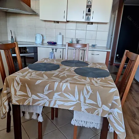 W Apartamencie Z Pieknym Widokiem Na Morze * 그디니아